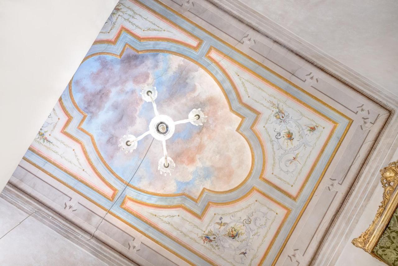 Bed and Breakfast Palazzo D'Oltrarno - Residenza D'Epoca Florencia Exterior foto