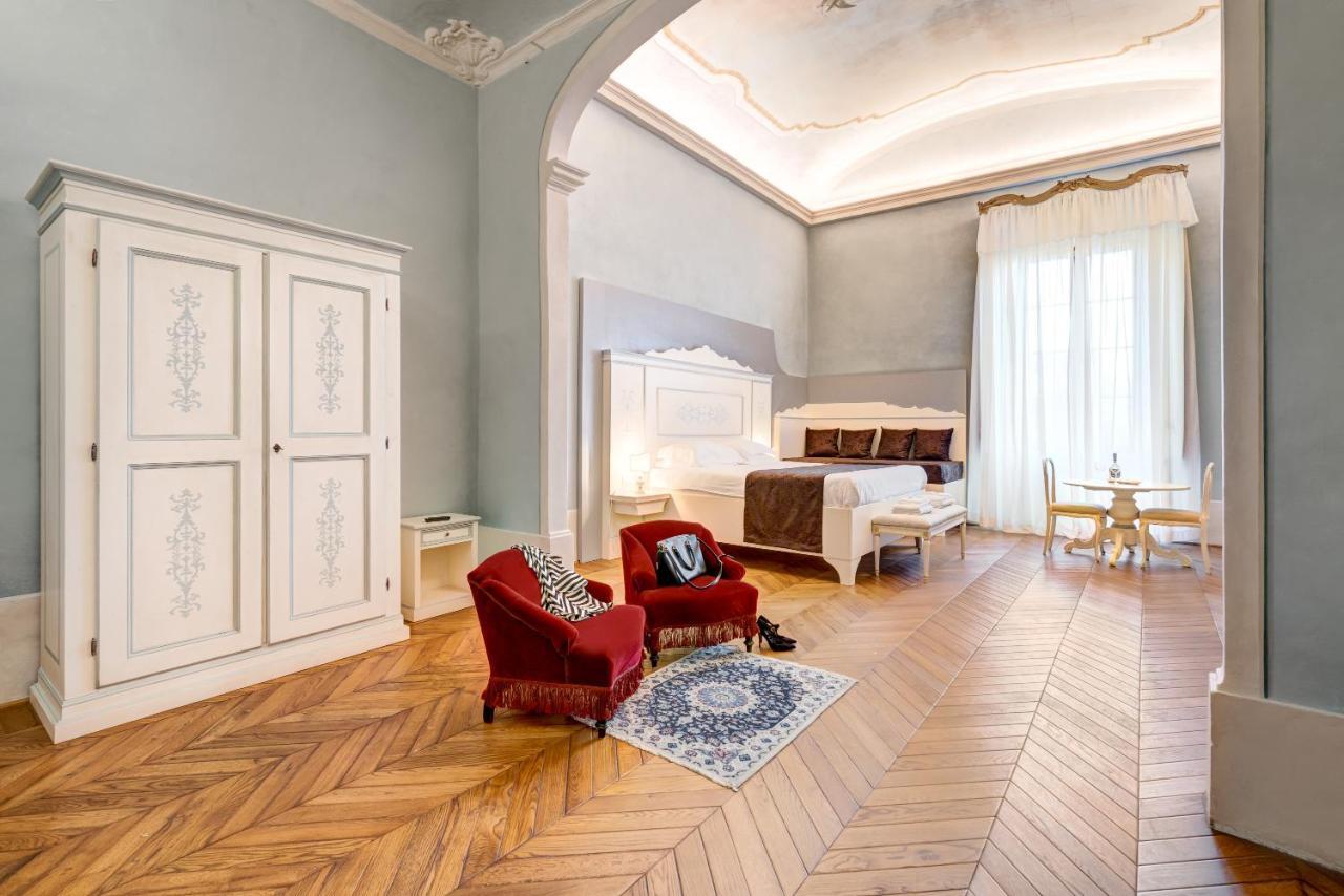 Bed and Breakfast Palazzo D'Oltrarno - Residenza D'Epoca Florencia Exterior foto