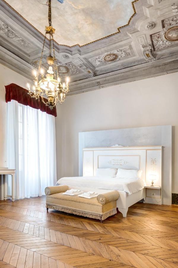 Bed and Breakfast Palazzo D'Oltrarno - Residenza D'Epoca Florencia Exterior foto